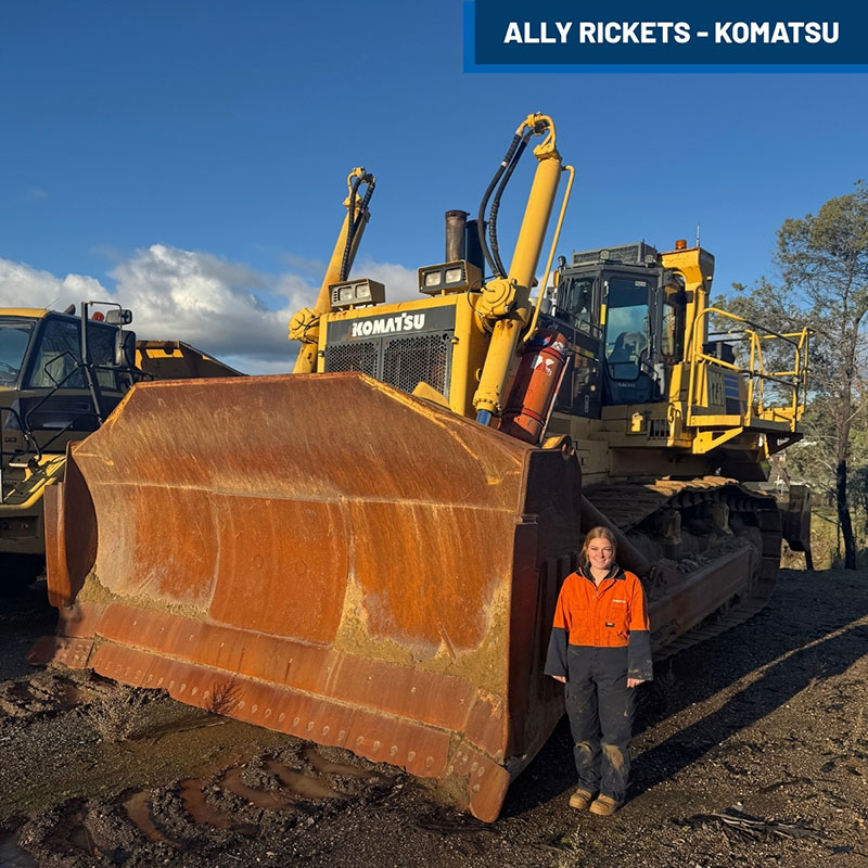 Ally Ricketts, Komatsu